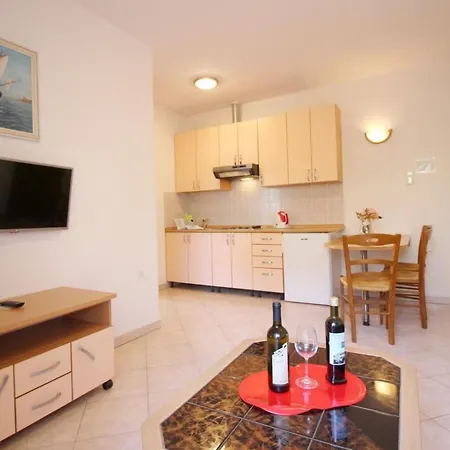 דירה In Mit Eigenem Balkon By Interhome