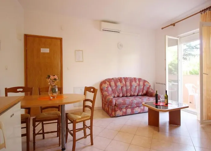 דירה In Mit Eigenem Balkon By Interhome *